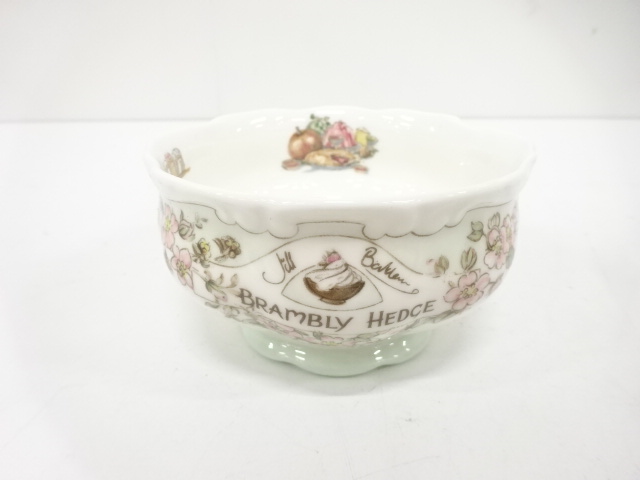 Royal Doulton　ロイヤルドルトン　ブランブリーヘッジ　オープンシュガーボウル　洋食器